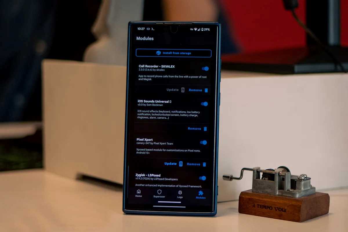چگونه گوشی اندروید را روت کنیم؟ مزایا و معایب روت کردن گوشی